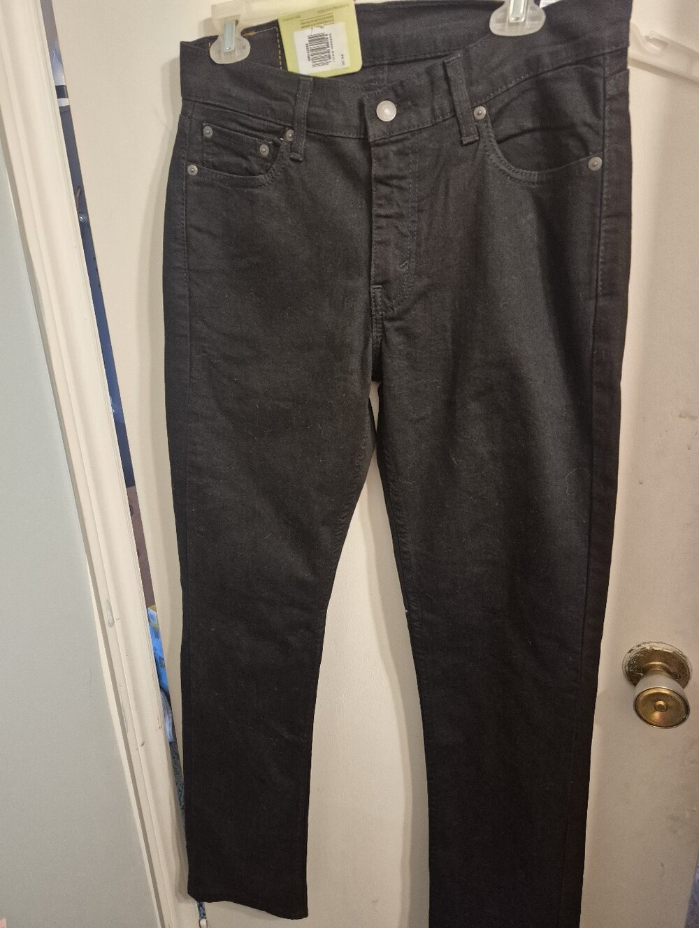 Levi's Men's Slim Straight Jeans in Black Denim